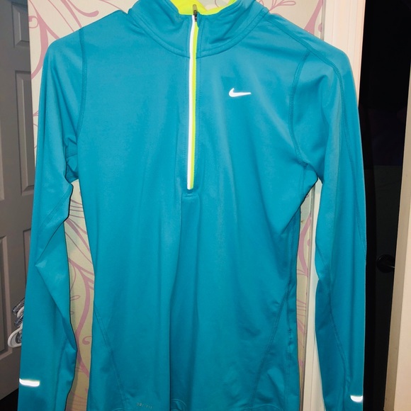 Nike Other - Nike Running DriFit Long Sleeve